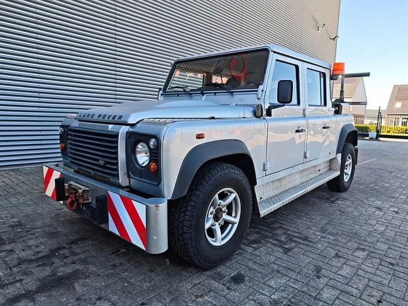 Gebraucht Land Rover Defender 122 PS (89 kW) 2009 SUV