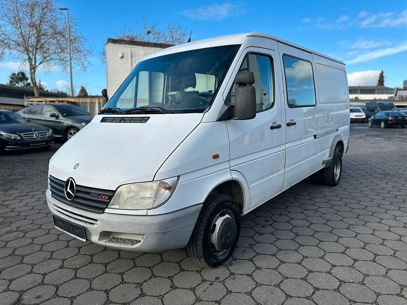 Weiß Gebraucht 2001 Mercedes 416 Van | 8.999 € - Bild 1/4