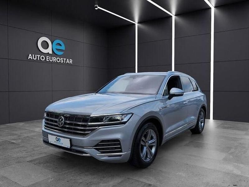 Antimonsilber metallic Gebraucht 2019 VW Touareg Atmosphere SUV | 40.950 € (Fairer Preis) - Bild 1/4