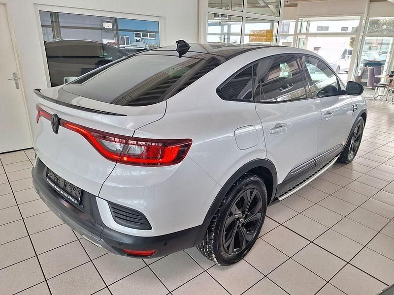 Gebraucht Renault Arkana R.S. 158 PS (116 kW) 2023 Weiß SUV