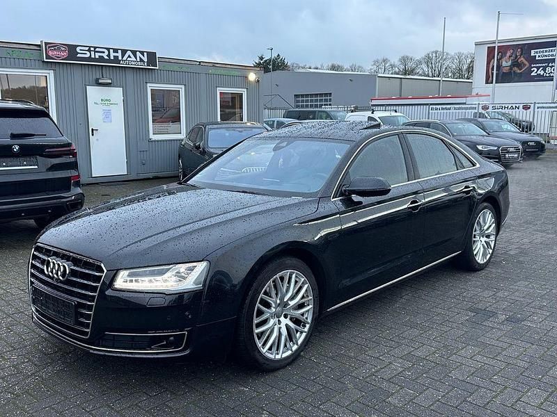 Schwarz Gebraucht 2013 Audi A8 Ambiente Limousine | 16.950 € (Fairer Preis) - Bild 1/4