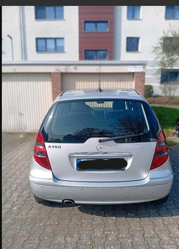 Gebraucht Mercedes A150 95 PS (69 kW) 2006 Grau Limousine