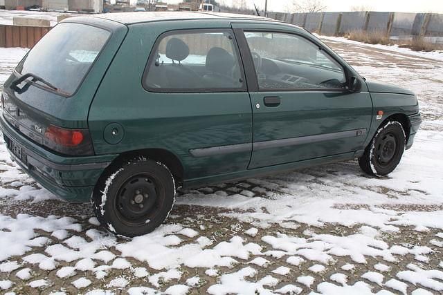 Gebraucht Renault Clio R.S. 54 PS (39 kW) 1996 Grün metallic Kleinwagen