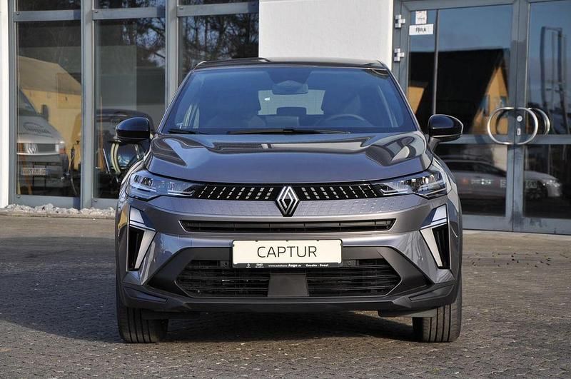 Nowe Renault Captur Evolution 114 KM (83 kW) 2025 Szary SUV