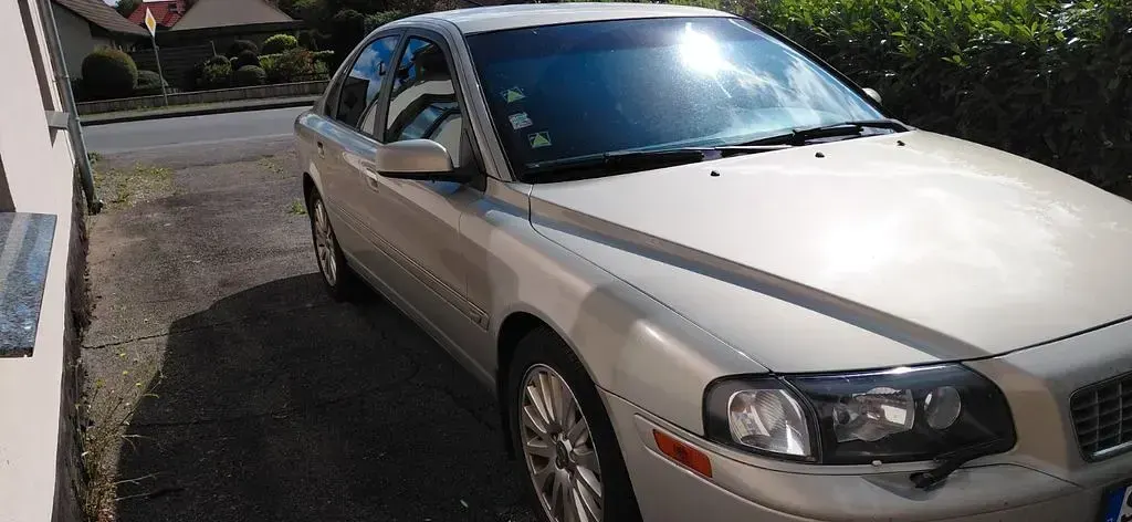 Gebraucht Volvo S80 Executive 163 PS (119 kW) 2004 Gold Limousine