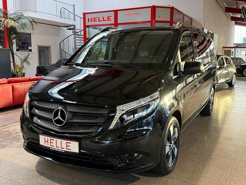 Gebraucht Mercedes Vito 163 PS (119 kW) 2019 Schwarz Van