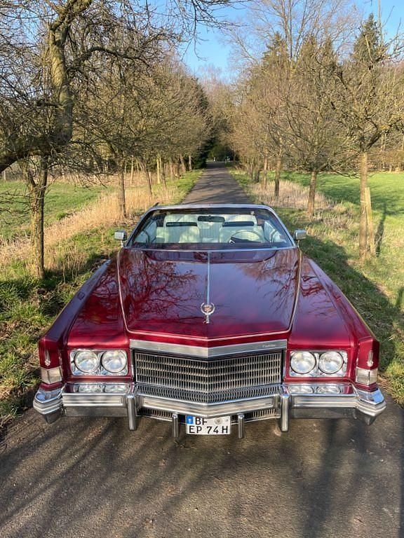 Rot Gebraucht 1974 Cadillac Eldorado Coupé | 26.900 € - Bild 1/4