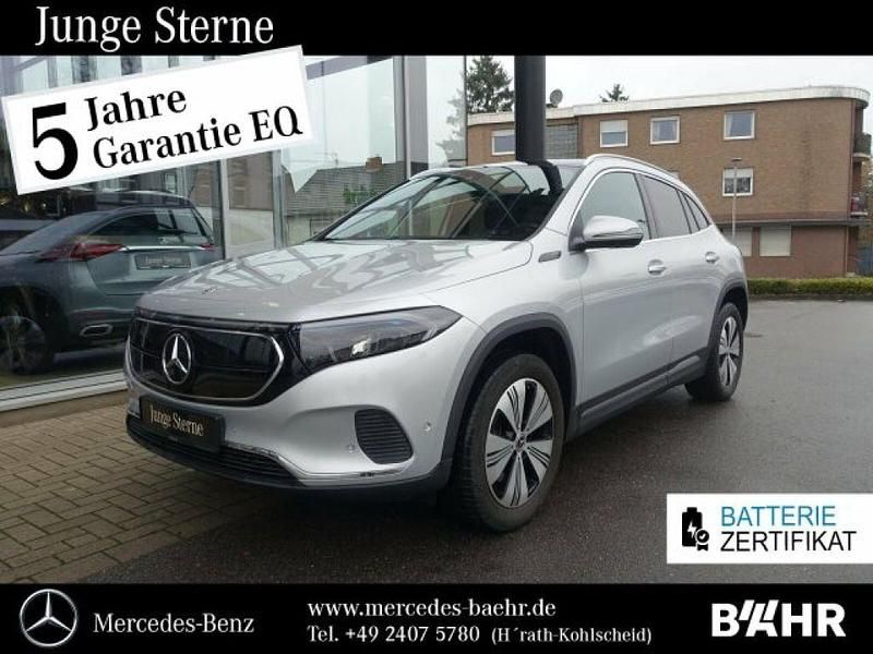 Iridiumsilber (metallic) Gebraucht 2021 Mercedes EQA250 SUV | 27.949 € (Fairer Preis) - Bild 1/4