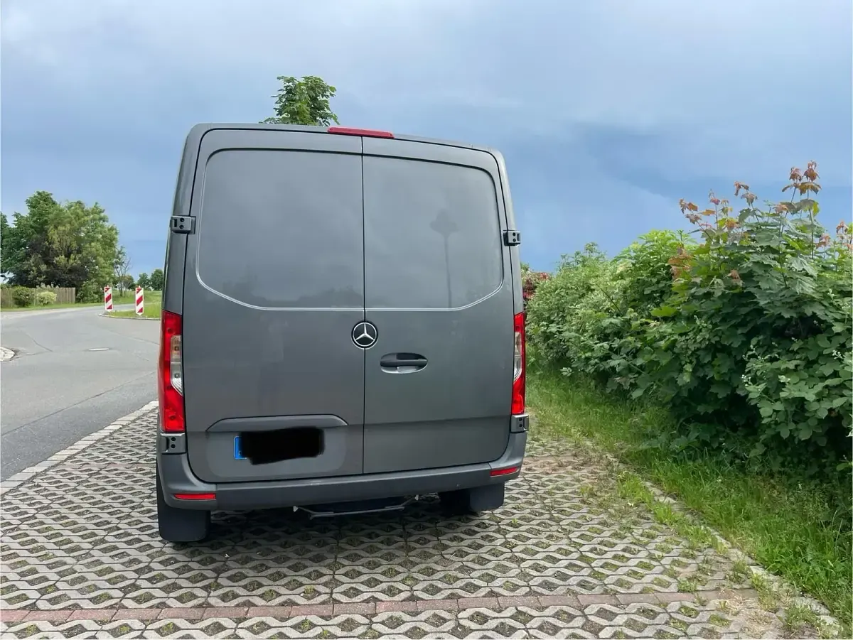 Gebraucht Mercedes Sprinter 170 PS (125 kW) 2021 Andere farben Van