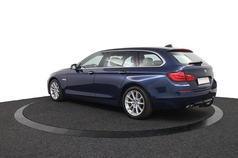 Gebraucht BMW 525 Comfort Edition 218 PS (160 kW) 2012 Blau Kombi