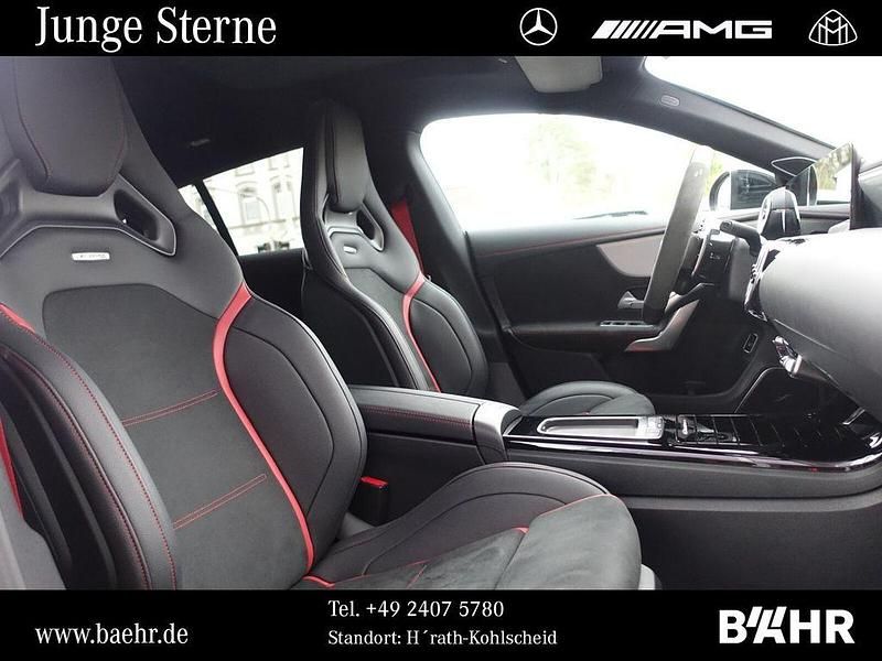 Gebraucht Mercedes CLA45 AMG Premium 421 PS (309 kW) 2025 Lack kosmosschwarz Kombi