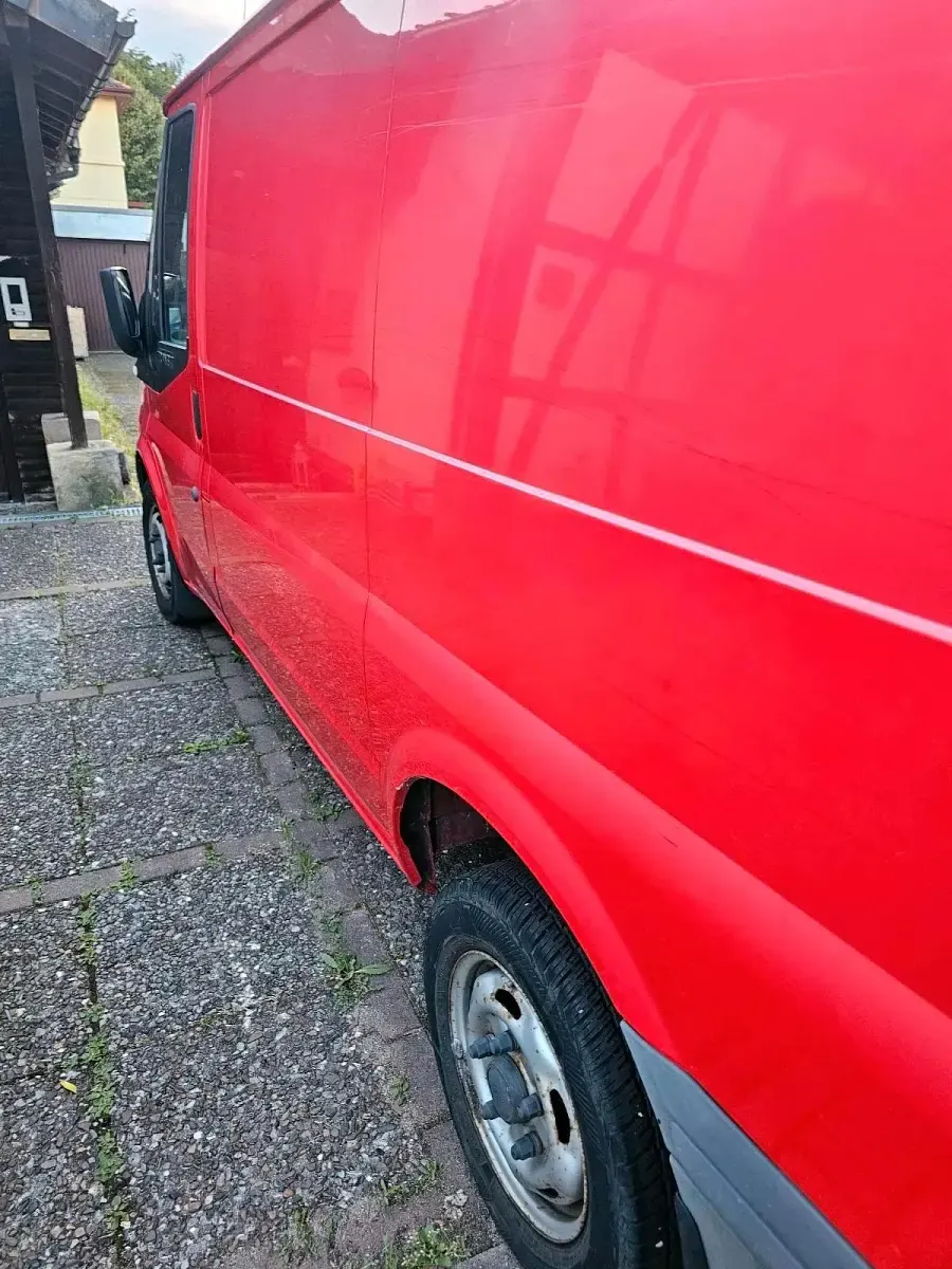 Gebraucht Ford Transit 100 PS (73 kW) 2014 Rot Van / Kleinbus