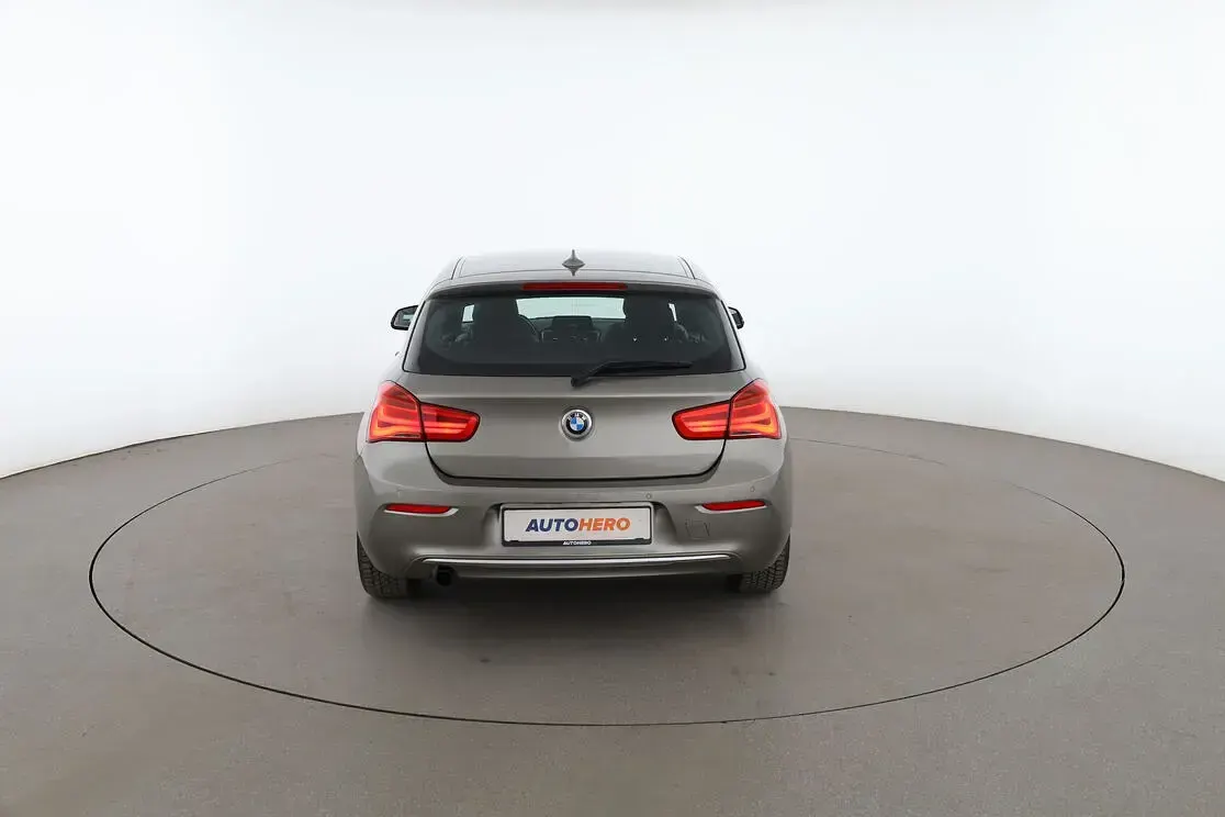 Gebraucht BMW 120 Urban Line 177 PS (130 kW) 2016 Grau Kleinwagen