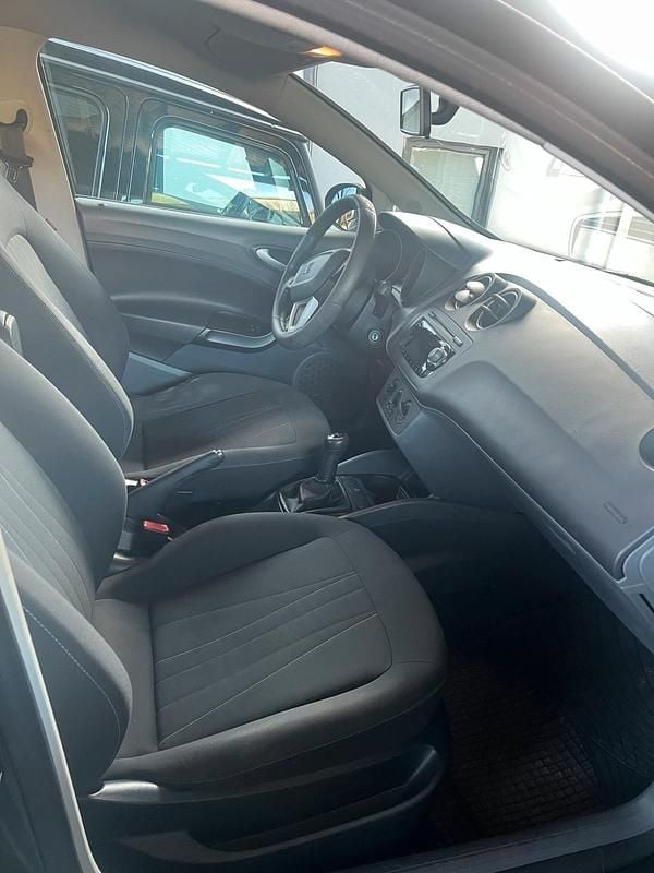 Usata Seat Ibiza ST Reference 70 CV (51 kW) 2012 Grigio Station wagon