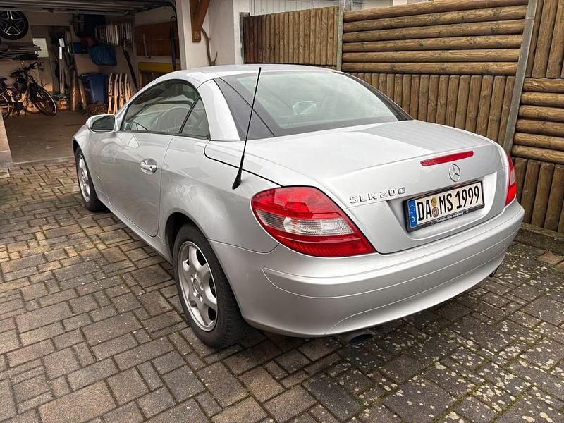 Gebraucht Mercedes SLK200 163 PS (119 kW) 2005 Silber Cabrio