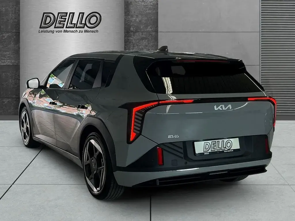 Neu Kia EV4 Earth 150 kW (204 PS) 2026 Grau Limousine