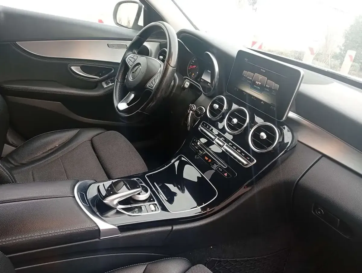 Gebraucht Mercedes C250 Edition 204 PS (150 kW) 2014 Weiß Kombi