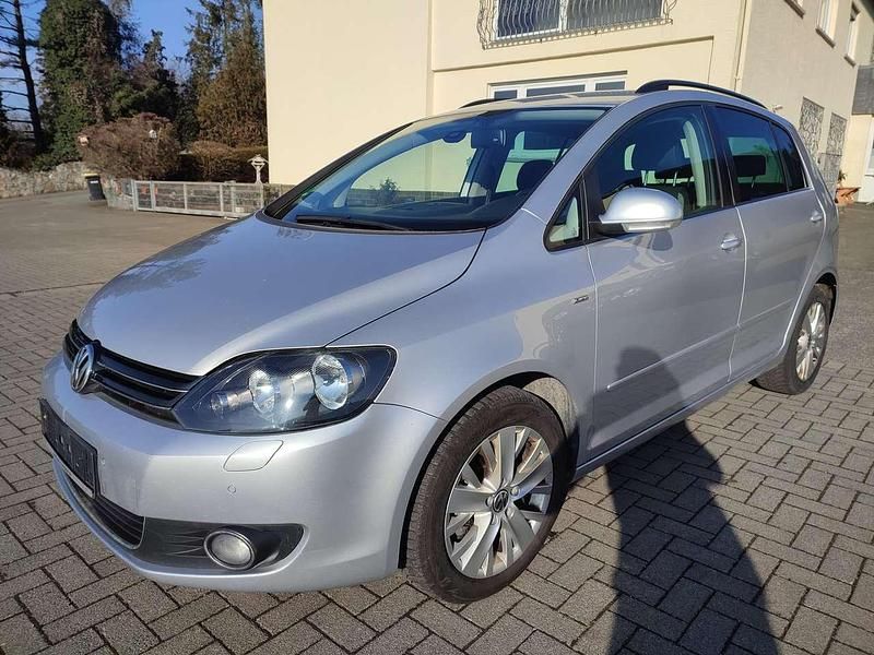 Grau Gebraucht 2013 VW Golf VII Life Kombi | 5.222 € (Superpreis) - Bild 1/4
