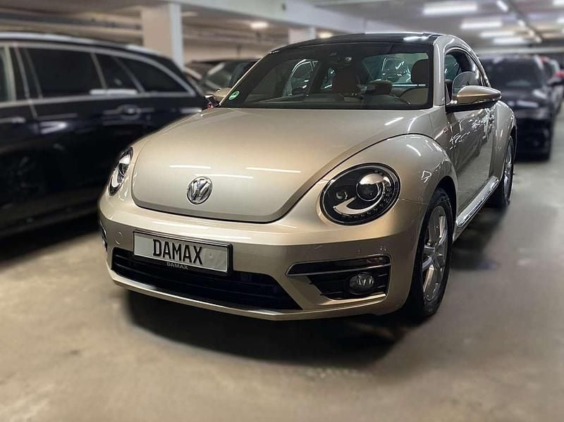 Moon rock silver metallic Gebraucht 2014 VW Beetle Cup Limousine | 15.890 € (Fairer Preis) - Bild 1/4