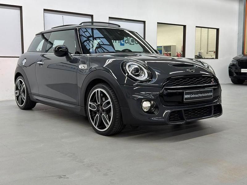 Gebraucht Mini John Cooper Works 192 PS (141 kW) 2018 Thunder grey metallic Kleinwagen