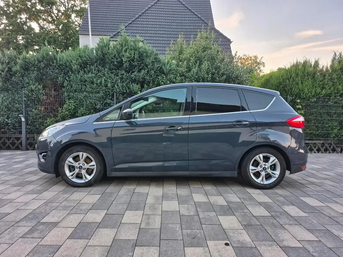 Gebraucht Ford C-MAX 140 PS (102 kW) 2014 Grau Van / Kleinbus