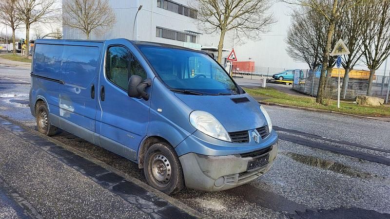 Gebraucht Renault Trafic 145 PS (106 kW) 2008 Grau Van / Kleinbus