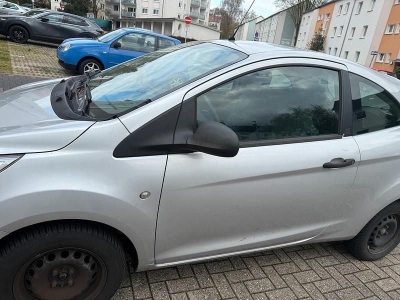 Gebraucht Ford Ka 70 PS (51 kW) 2009 Silber Kleinwagen