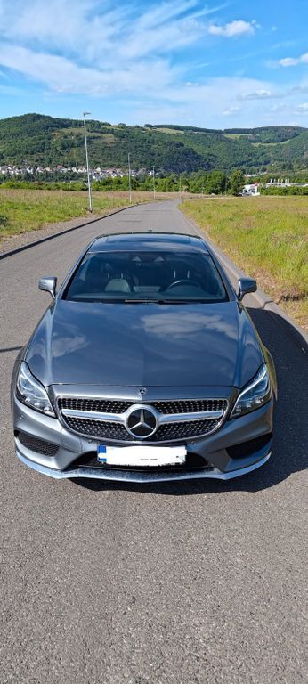 Grau Gebraucht 2017 Mercedes CLS350 Shooting Brake Kombi | 26.900 € (Fairer Preis) - Bild 1/4