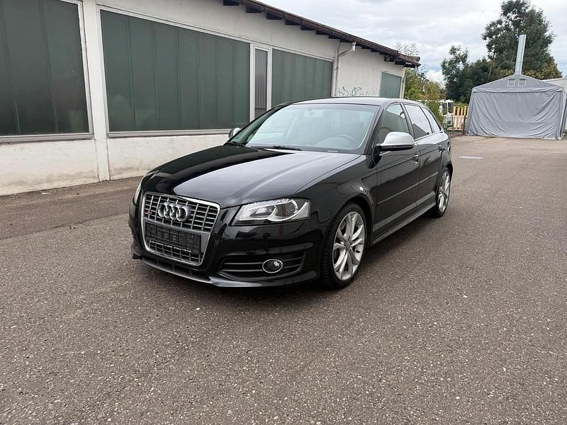 Schwarz Gebraucht 2009 Audi S3 Limousine | 8.999 € (Guter Preis) - Bild 1/4