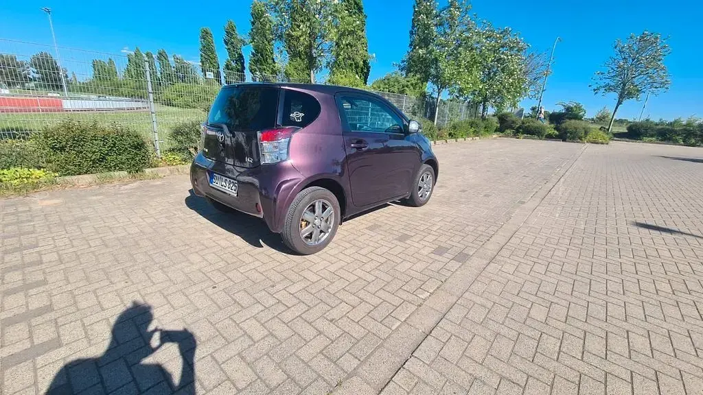 Second-hand Toyota iQ 68 CP (50 kW) 2010 Hatchback