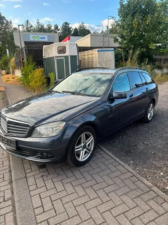 Gebraucht Mercedes C200 136 PS (100 kW) 2009 Grau Kombi