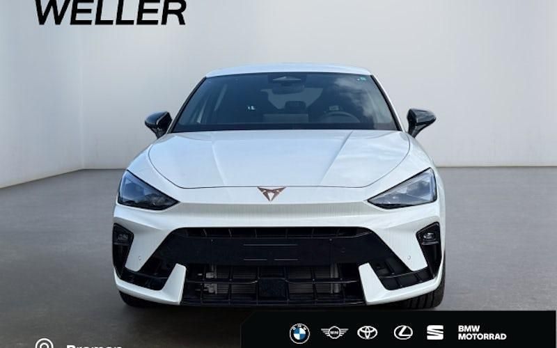 Neu Cupra Leon VZ 325 PS (239 kW) 2026 Weiss Limousine