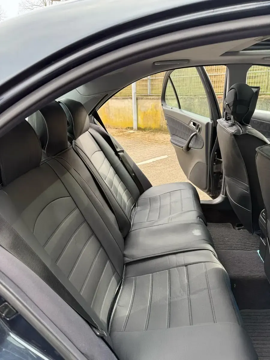 Gebraucht Mercedes C220 150 PS (110 kW) 2001 Blau Limousine