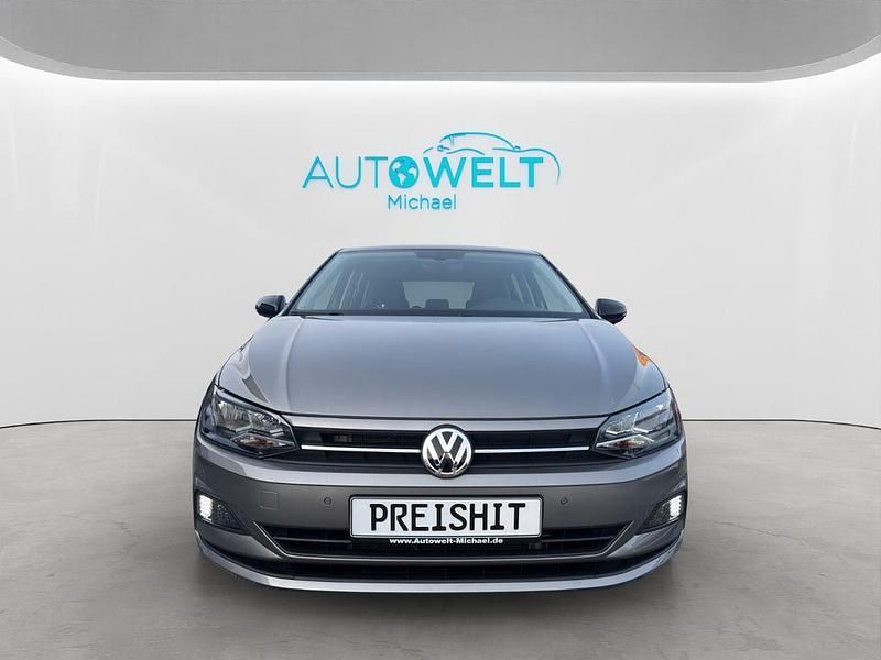Gebraucht VW Polo 95 PS (69 kW) 2020 Grau Kleinwagen
