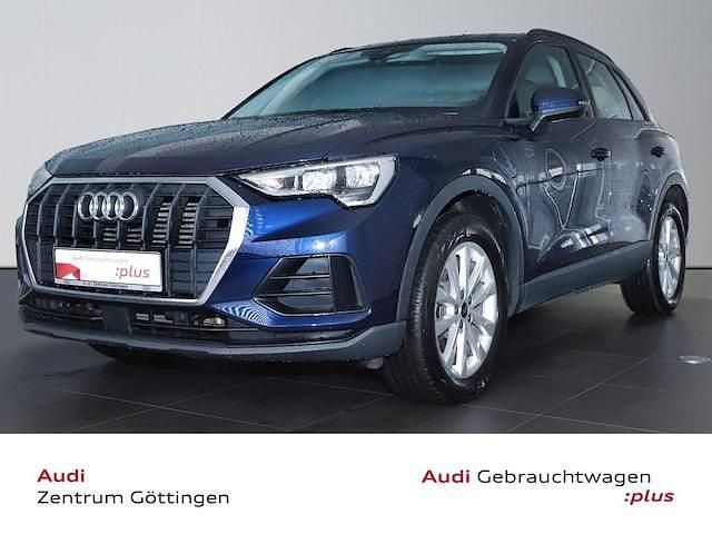 Navarrablau metallic Gebraucht 2022 Audi Q3 SUV | 31.380 € (Fairer Preis) - Bild 1/4