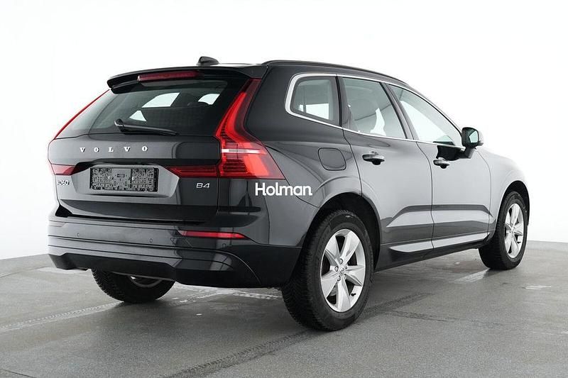 Gebraucht Volvo XC60 Core 197 PS (144 kW) 2024 Schwarz SUV
