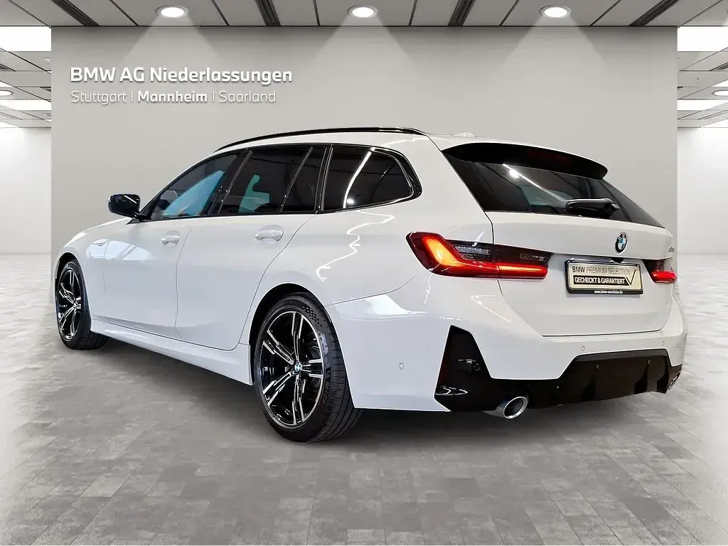 Gebraucht BMW 318 M Sport 156 PS (114 kW) 2025 Weiß Kombi