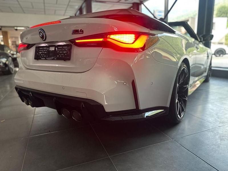 Weiß Gebraucht 2023 BMW M4 Cabriolet Competition Edition Cabrio | 67.999 € - Bild 1/4