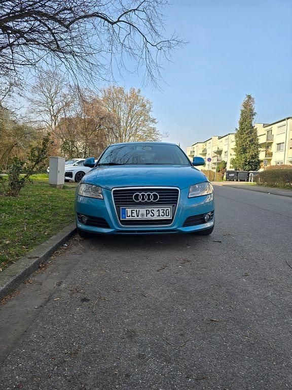 Gebraucht Audi A3 102 PS (75 kW) 2009 Blau Kleinwagen