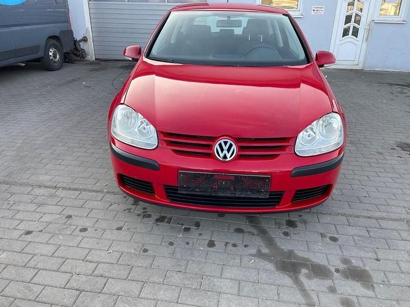 Gebraucht VW Golf IV Trendline 75 PS (55 kW) 2006 Rot Limousine