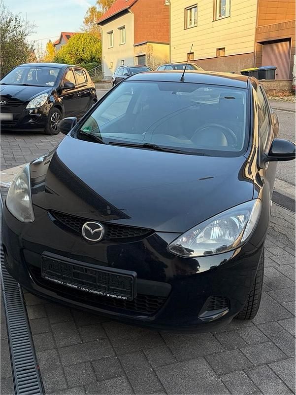 Gebraucht Mazda 2 75 PS (55 kW) 2008 Schwarz Kleinwagen
