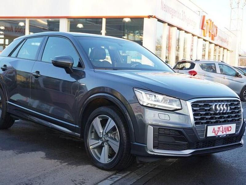 Gebraucht Audi Q2 S-Line 190 PS (139 kW) 2019 Grau SUV