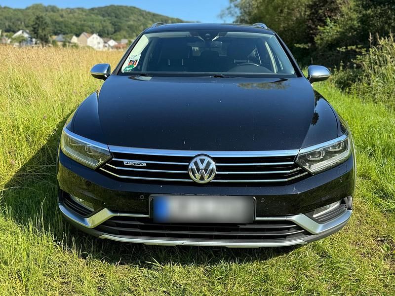 Gebraucht VW Passat Alltrack 220 PS (161 kW) 2016 Schwarz Kombi