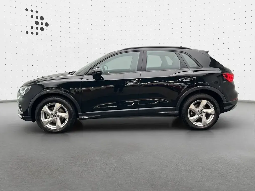 Gebraucht Audi Q3 Advanced Plus 150 PS (110 kW) 2025 Mythosschwarz metallic SUV