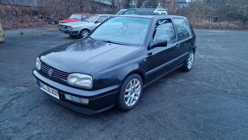 Gebraucht VW Golf III 110 PS (80 kW) 1996 Schwarz Limousine