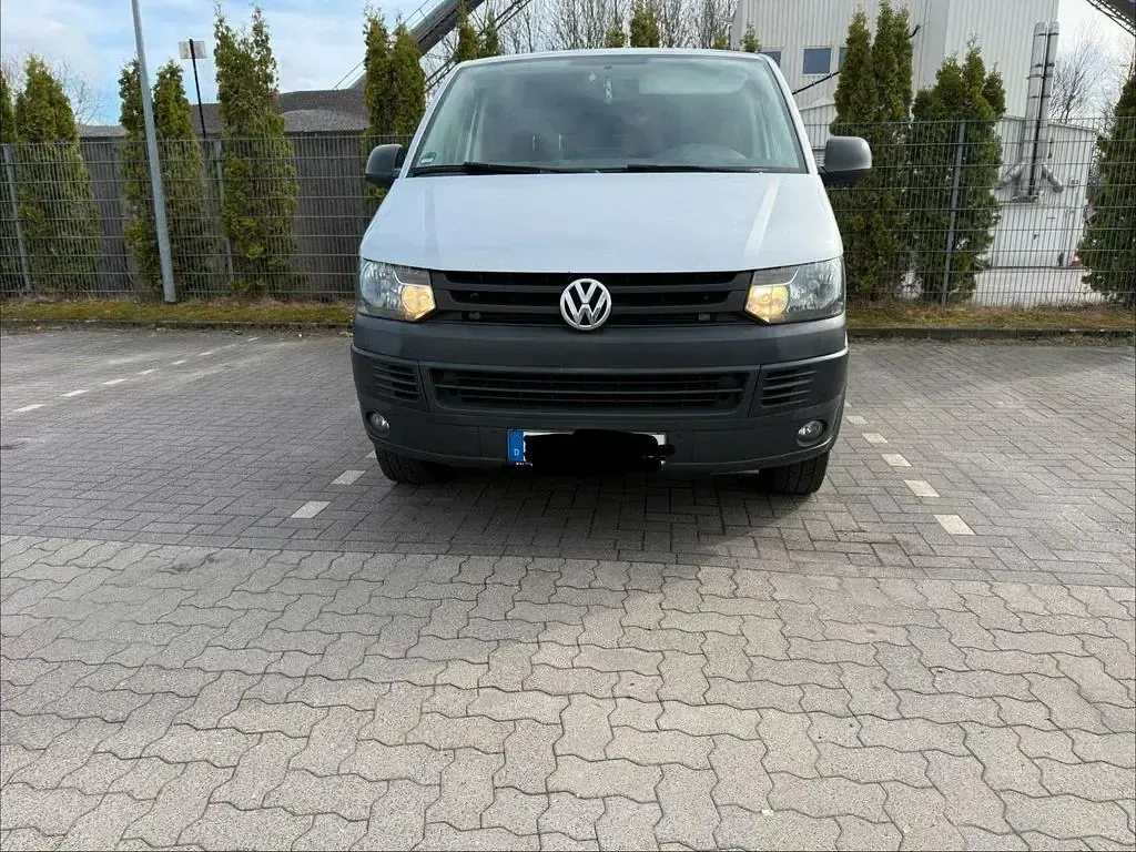 Gebraucht VW Transporter 140 PS (102 kW) 2015 Silber Van