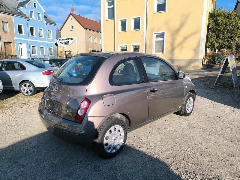 Gebraucht Nissan Micra Visia 65 PS (47 kW) 2010 Cafe latte Kleinwagen