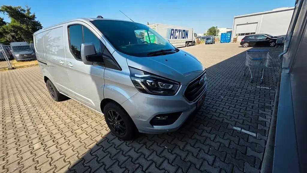 Gebraucht Ford Transit Custom Trend 131 PS (96 kW) 2020 Silber Van / Kleinbus