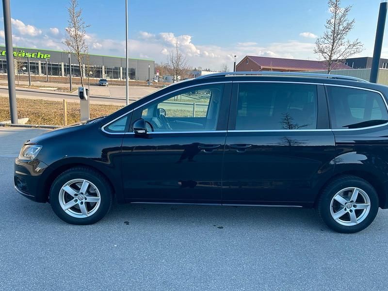 Gebraucht Seat Alhambra 140 PS (102 kW) 2015 Schwarz Van / Kleinbus