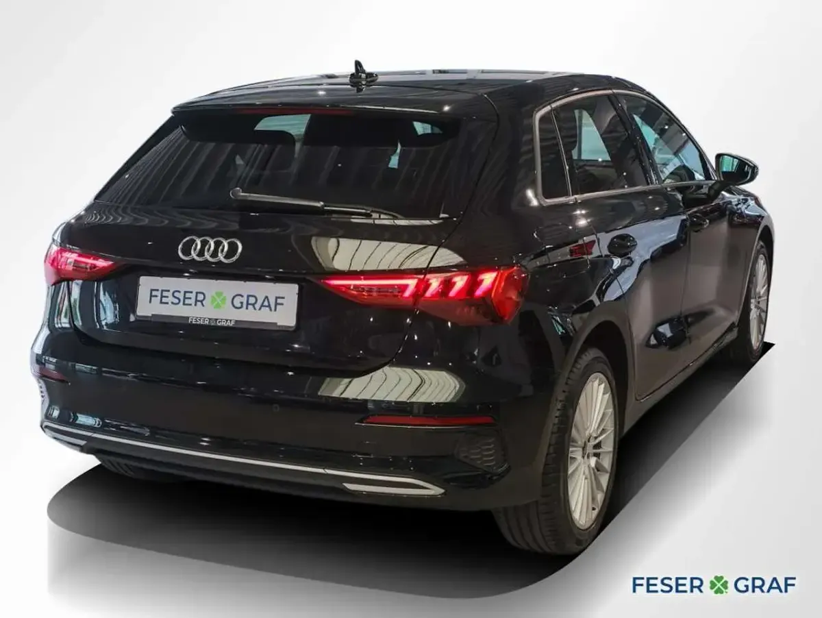 Gebraucht Audi A3 Advanced 110 PS (80 kW) 2023 Schwarz Limousine